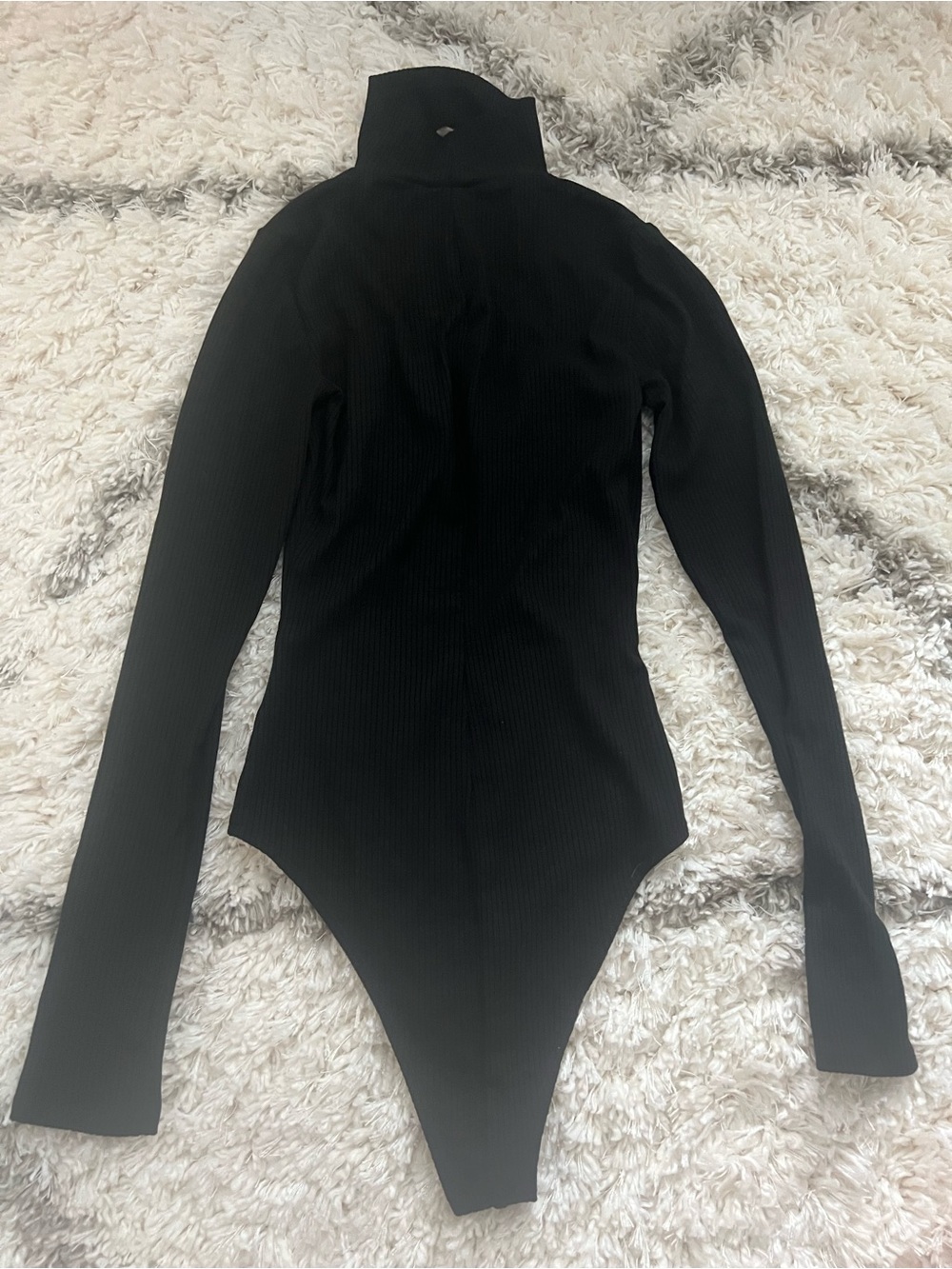 NWT Reformation Women's Long Sleeve Mock Neck Cutout Bodysuit ribbed- Small